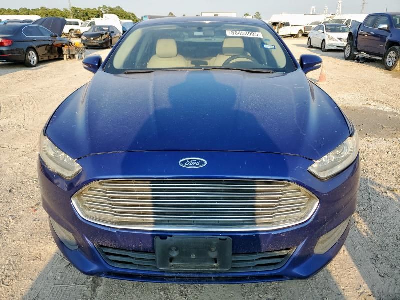 2013 Ford Fusion SE