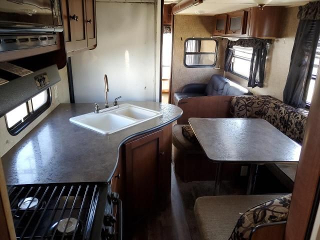 2011 Dutchmen 2011  Aspentrail-Camper