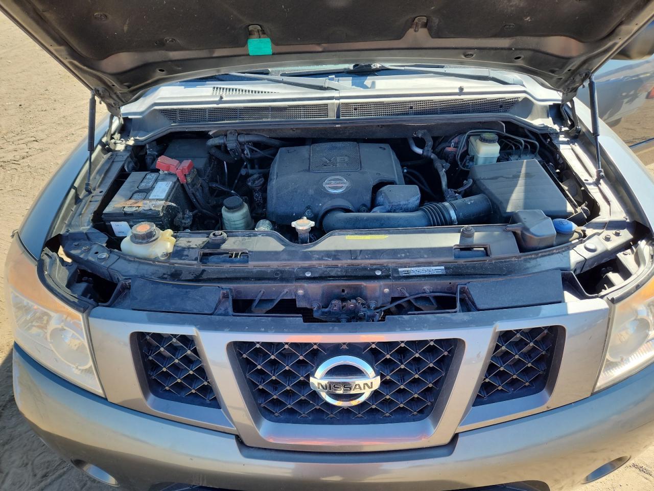 2014 Nissan Armada sv