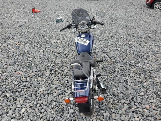 2003 Suzuki GZ250