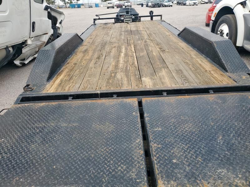 2023 Loadtrail 2023 Load Trail Equipment Trailer