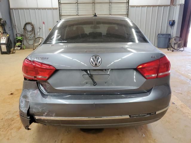 2012 Volkswagen Passat SEL