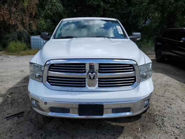 2015 Dodge RAM 1500 SLT