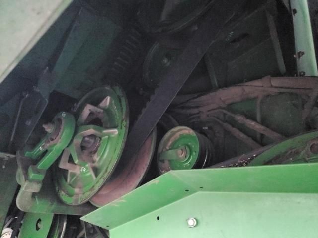 1995 John Deere 9600-Agriculture Tractor