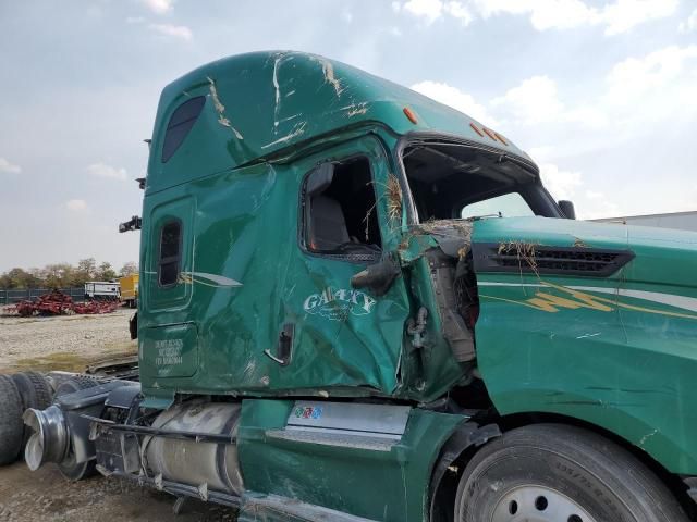 2021 Freightliner Cascadia 126 Semi Truck