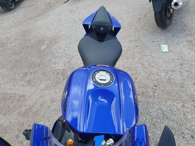 2025 Yamaha YZFR7