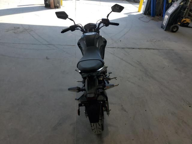 2020 Kawasaki BR125 J