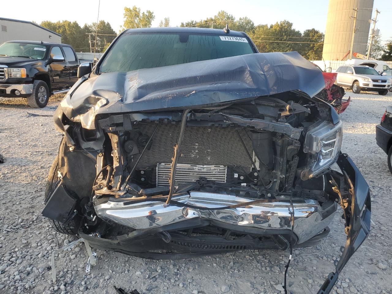 2022 GMC Sierra Limited K1500 SLE