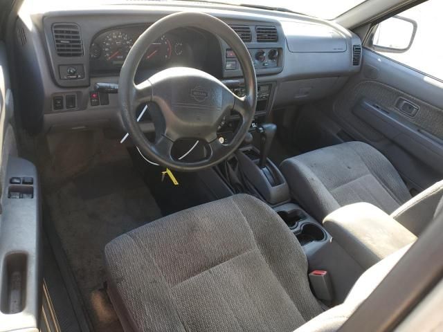2000 Nissan Frontier King Cab XE