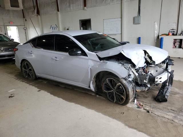 2024 Nissan Altima sr