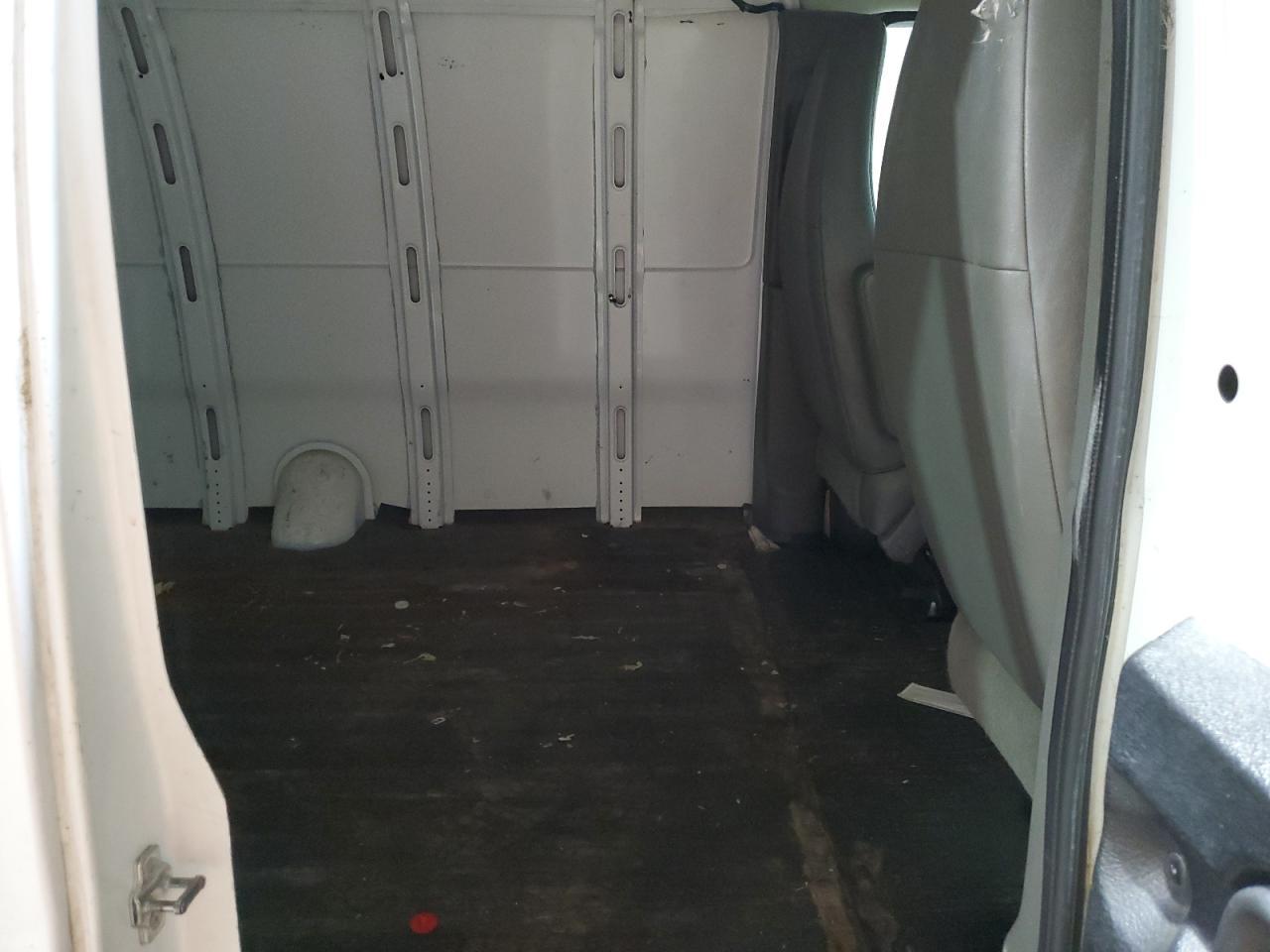 2012 GMC Savana Delivery Van
