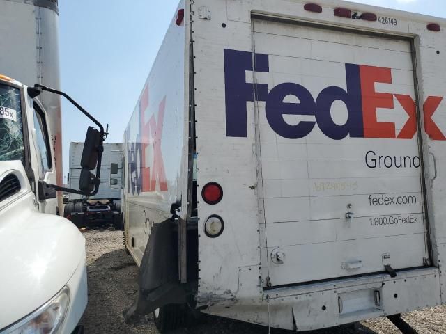 1997 Freightliner Chassis M Line WALK-IN Van