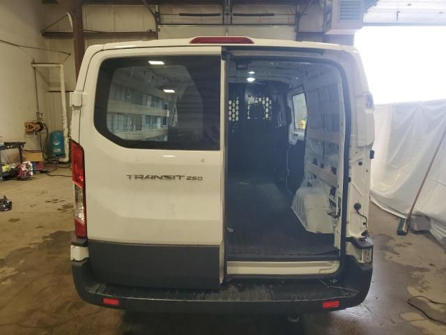 2025 Ford Transit T-250