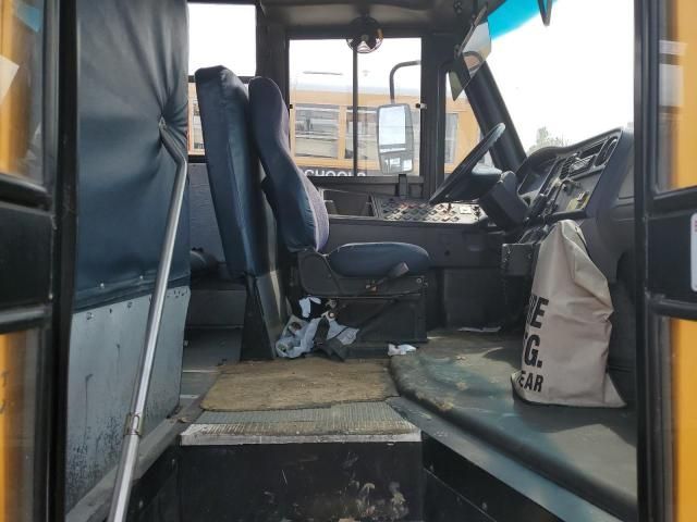 2014 Freightliner Chassis B2B