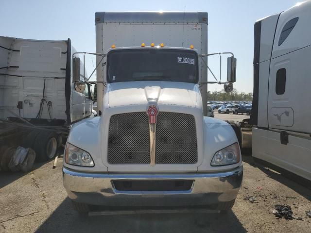 2017 Kenworth Construction T370