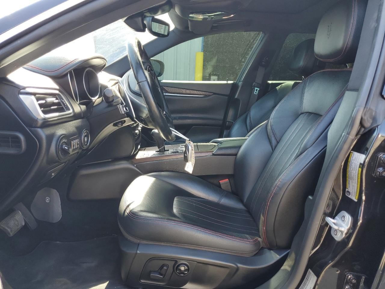 2018 Maserati Ghibli s