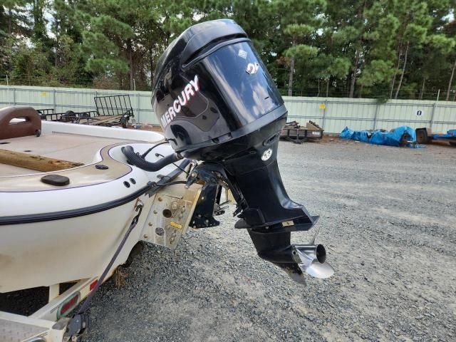 2006 Legend Craft Boat