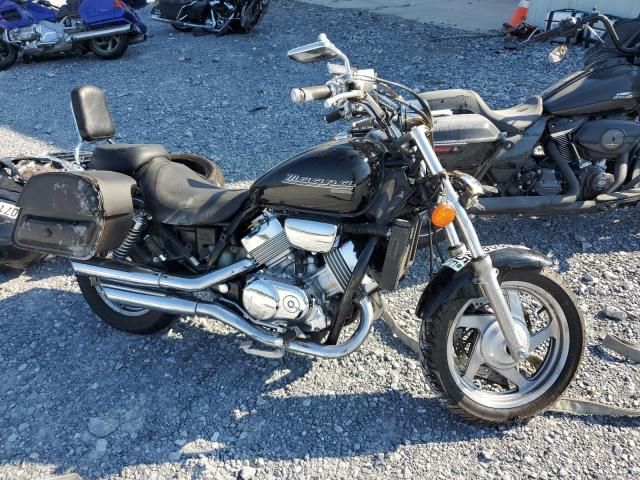 2001 Honda VF750 C