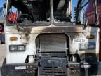 2014 Peterbilt 320