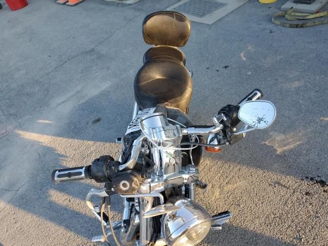 2010 Harley-Davidson XL1200 C