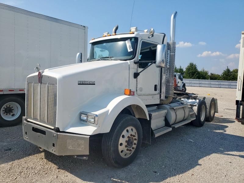 2011 Kenworth T800 Semi Truck