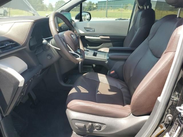 2024 Toyota Sienna Limited