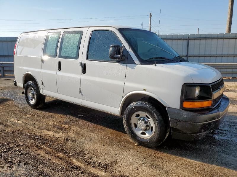2017 Chevrolet Express G2500