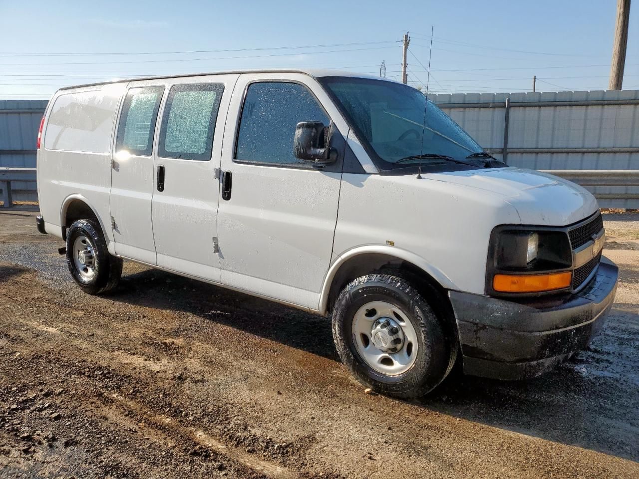 2017 Chevrolet Express G2500