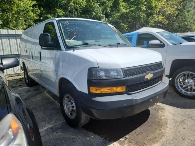 2022 Chevrolet Express G2500