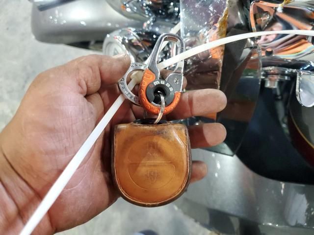 2019 Indian Motorcycle Co. Springfield