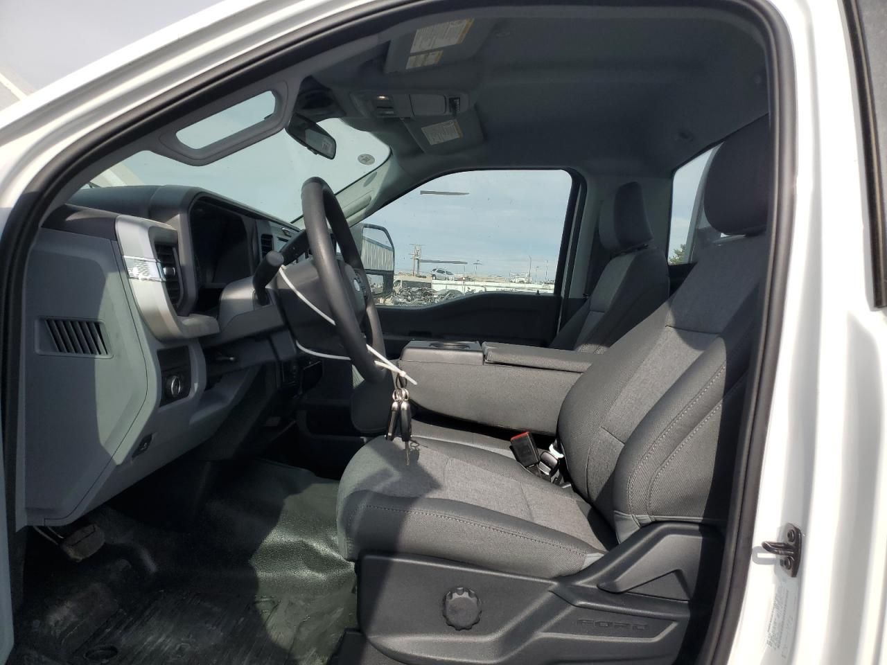 2025 Ford F550 Super