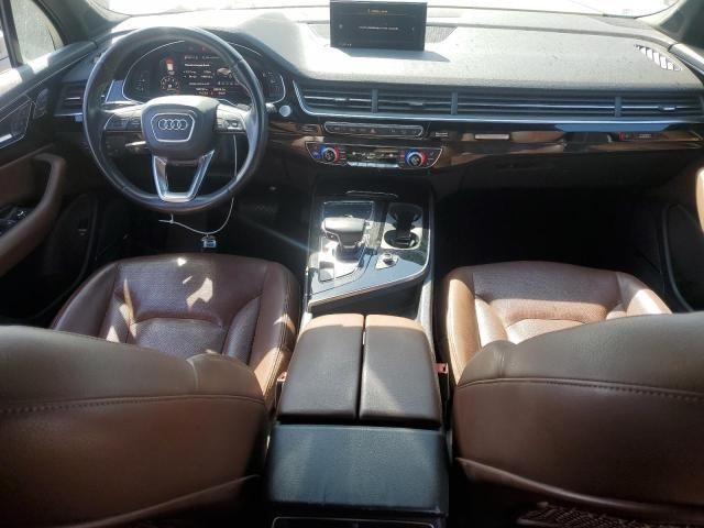 2018 Audi Q7 Premium Plus