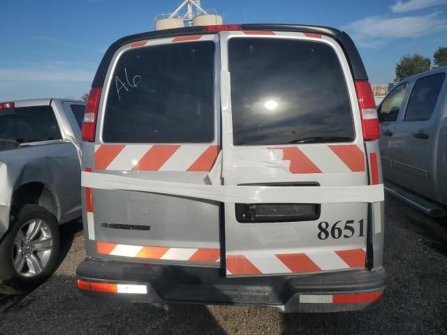 2021 Chevrolet Express G2500 LT
