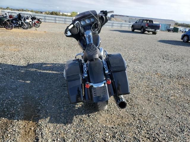2023 Harley-Davidson Flhx