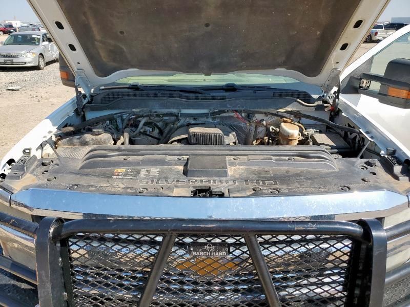 2015 Chevrolet Silverado K3500 LT