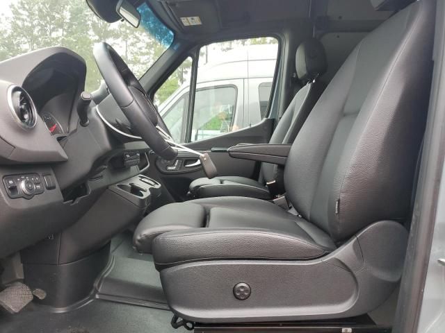 2022 Mercedes-Benz Sprinter 2500