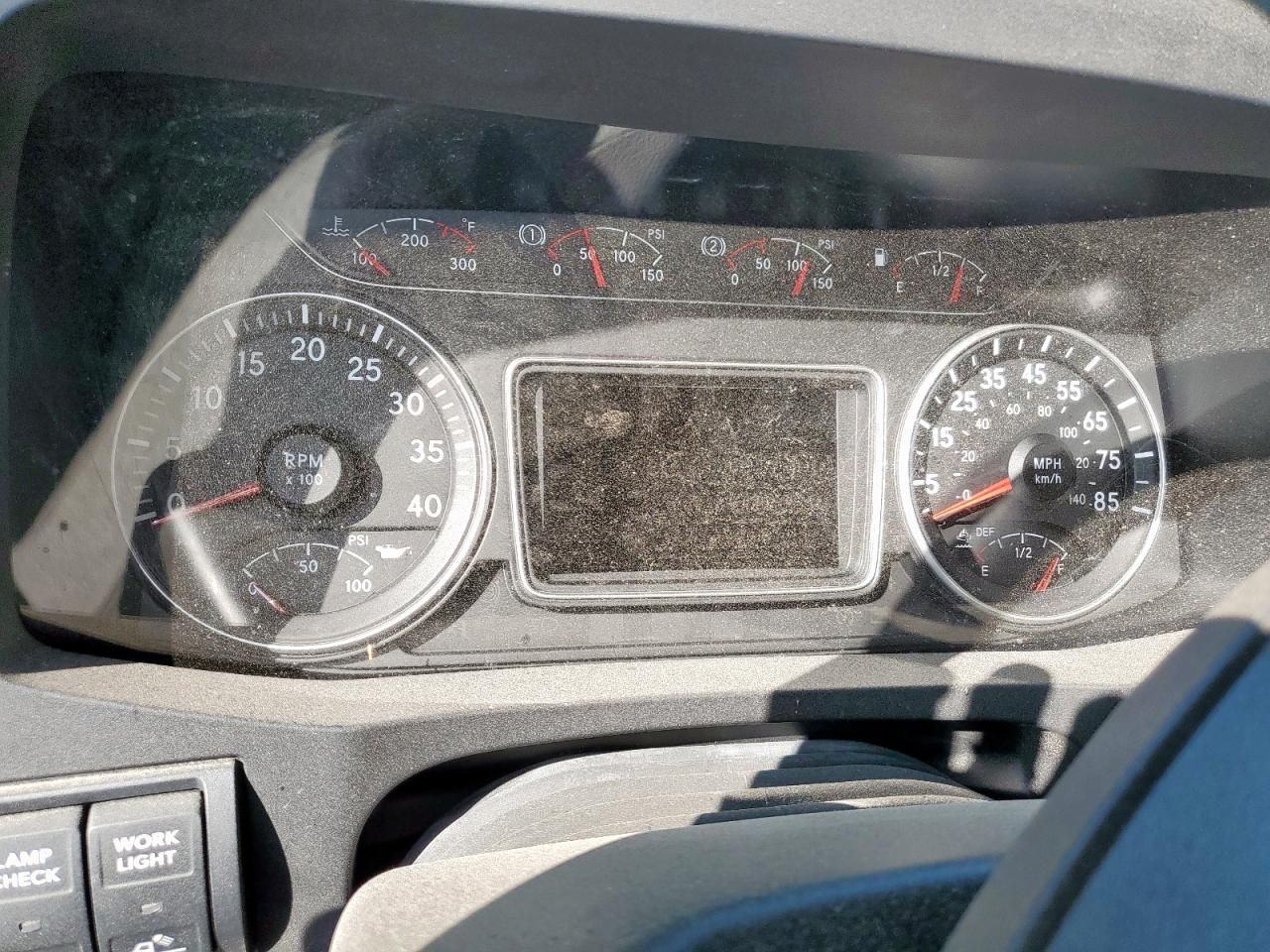 2026 International MV607 Refrigerated BOX Truck