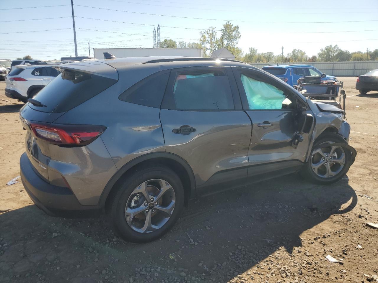 2025 Ford Escape st Line
