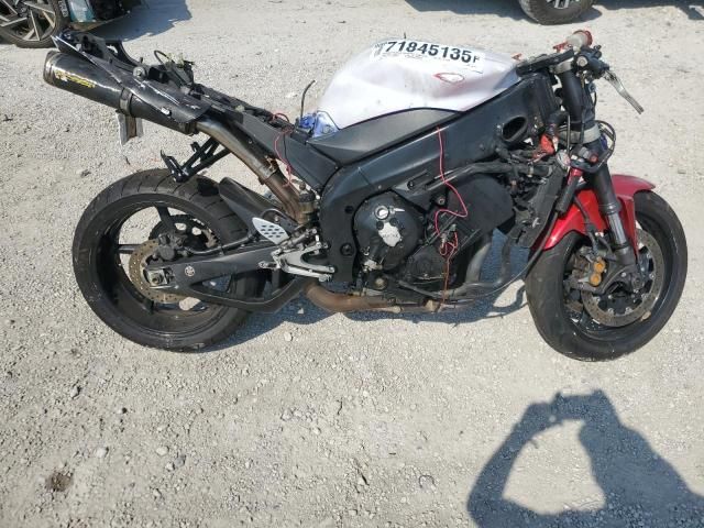 2005 Yamaha YZFR1
