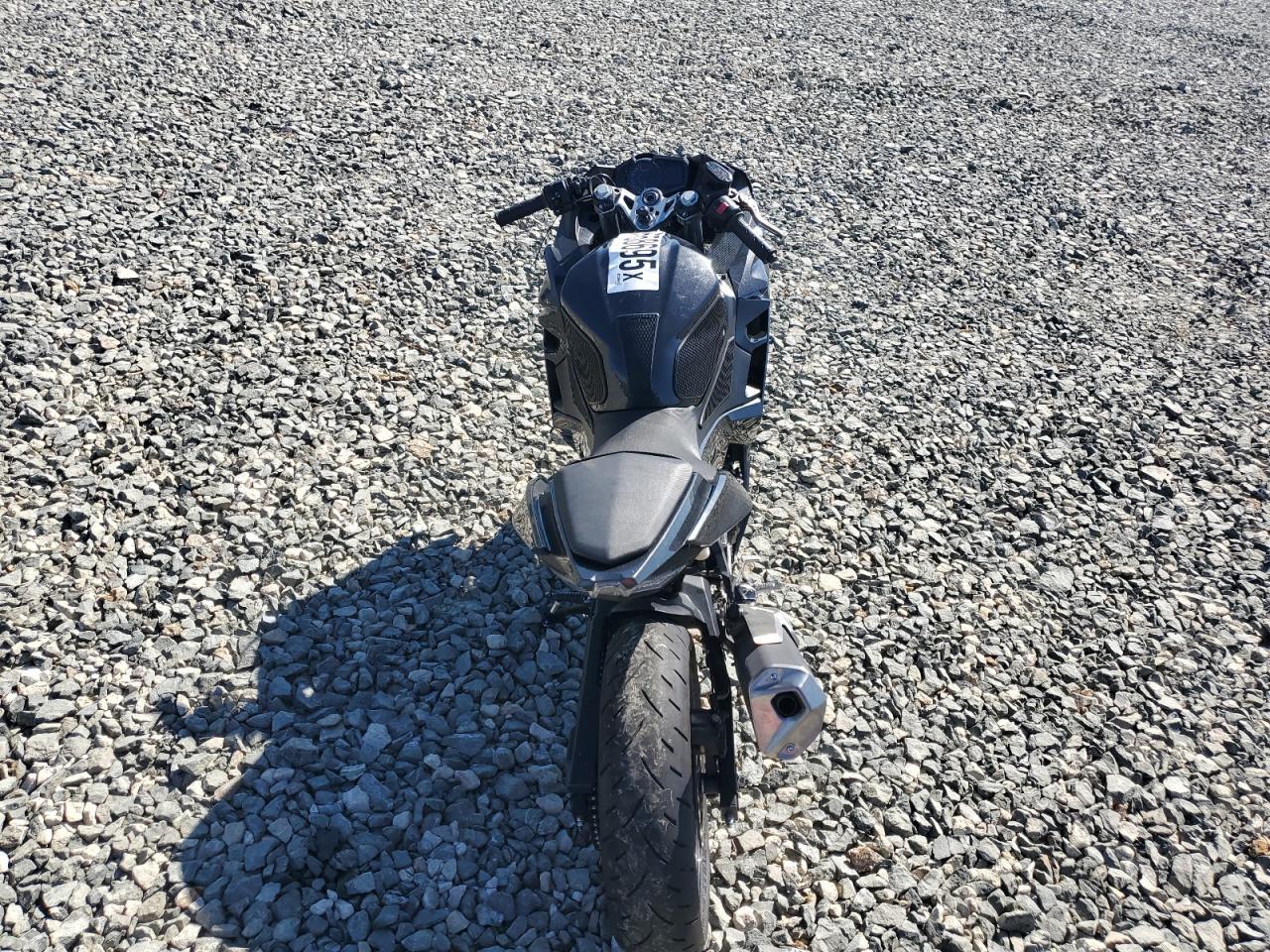2022 Kawasaki EX400