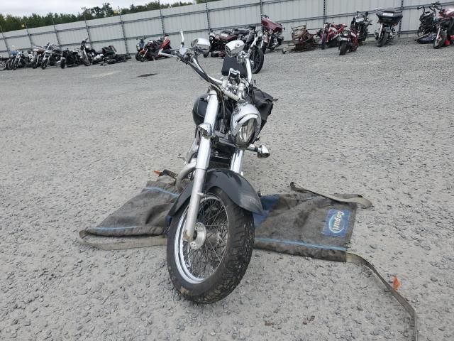 2002 Honda VT750 CDB