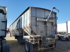 2017 Btr 48' Belt 2017 BTR AL-LLIGHT Live Bottom Trailer