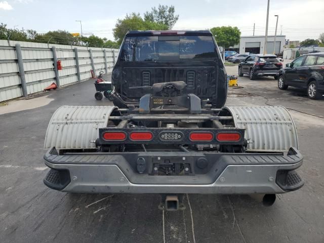 2022 Chevrolet Silverado K3500 LT