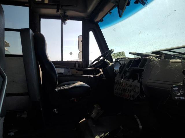 2011 Freightliner 2011 Thomas SAF-T-LINER C2-School Bus
