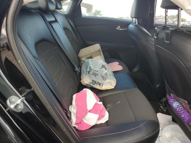 2023 KIA Forte gt Line