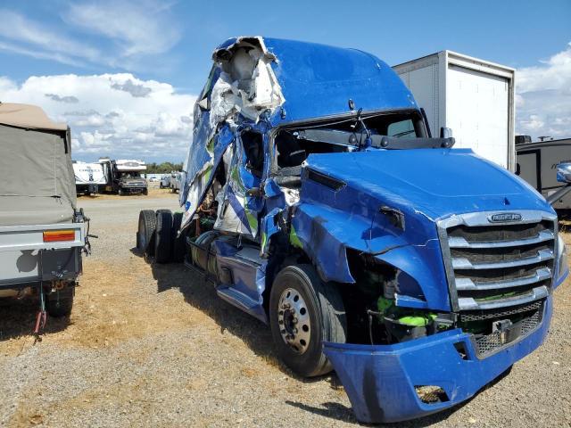 2024 Freigliner Cascadia 126