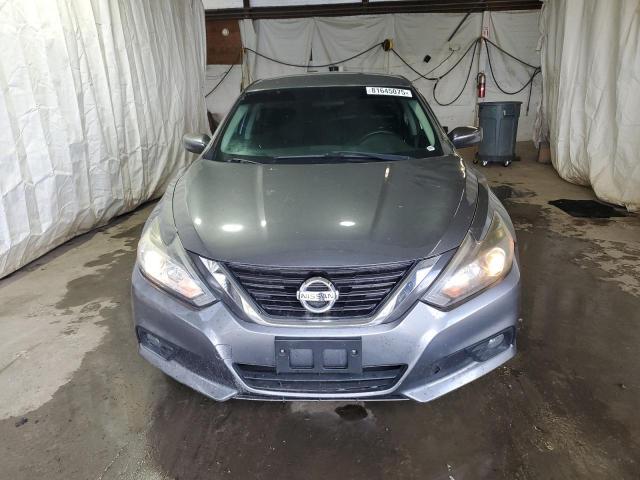 2016 Niss Altima