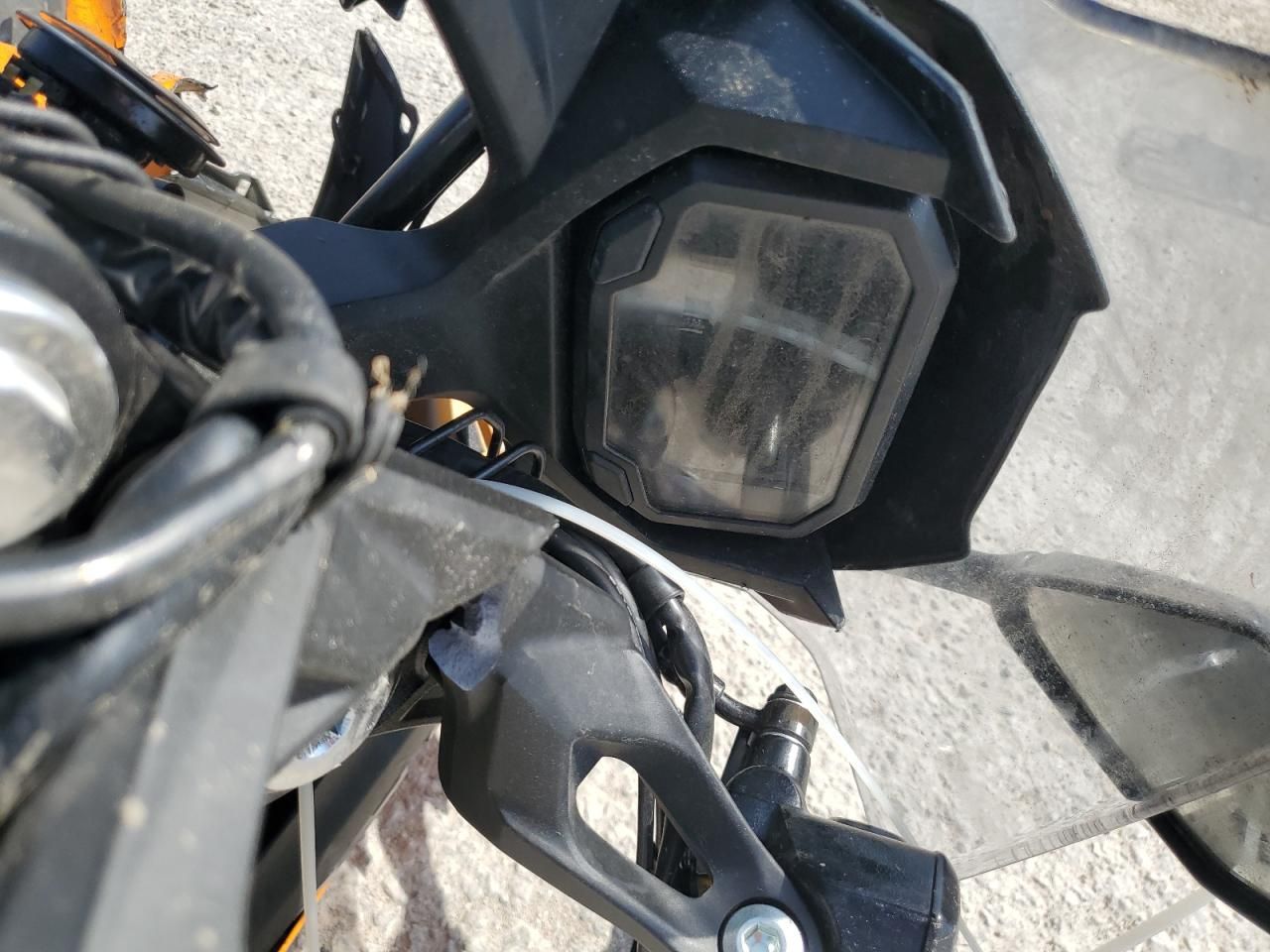 2025 Kawasaki EX650 P