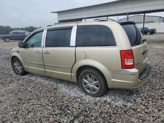 2010 Chrysler Town & Country Limited