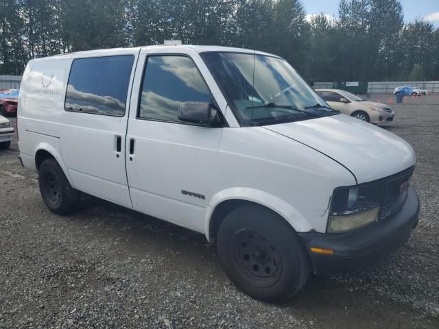 2000 GMC Safari XT